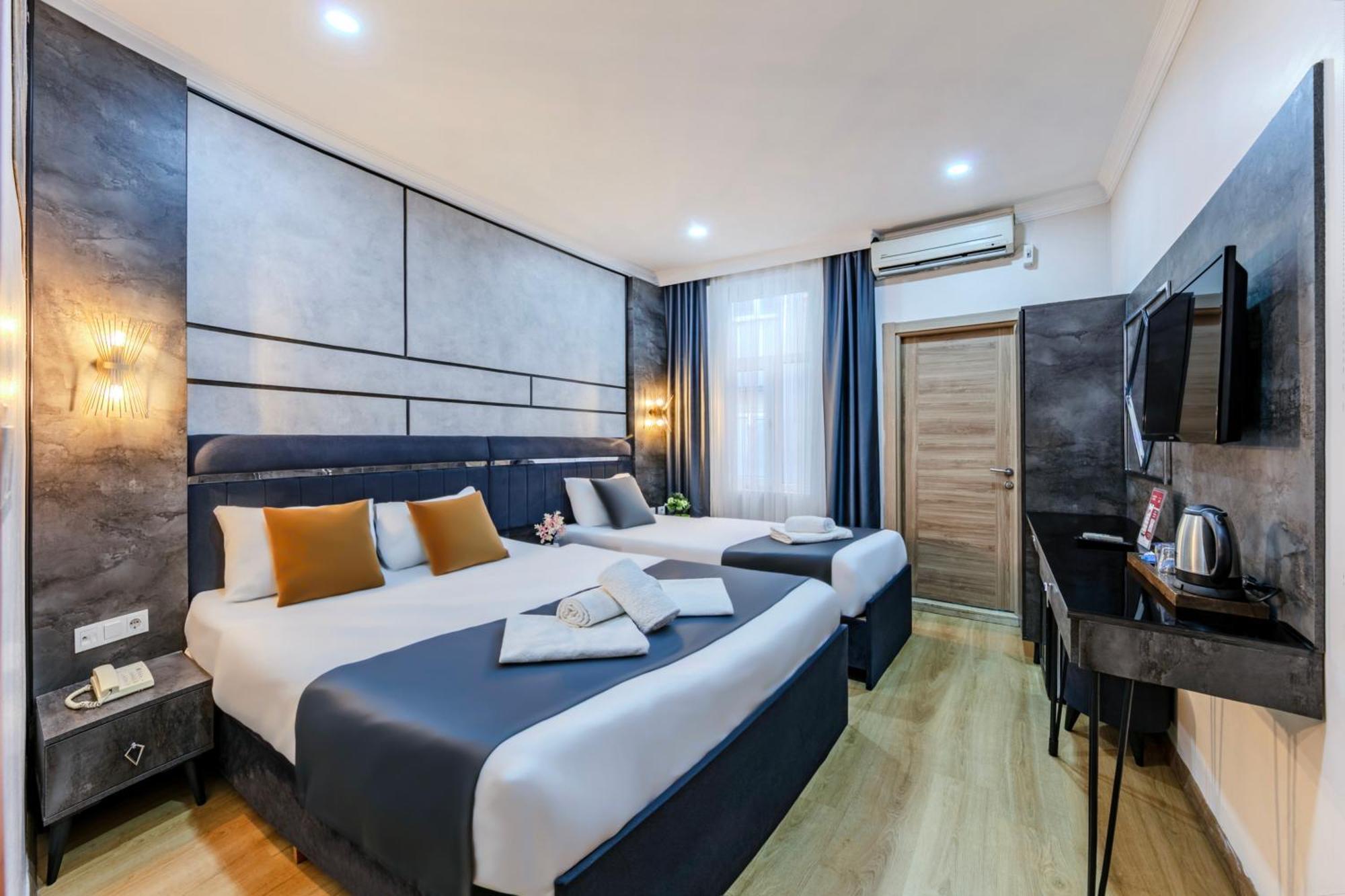 La Pazza Suites Istanbul Exterior photo